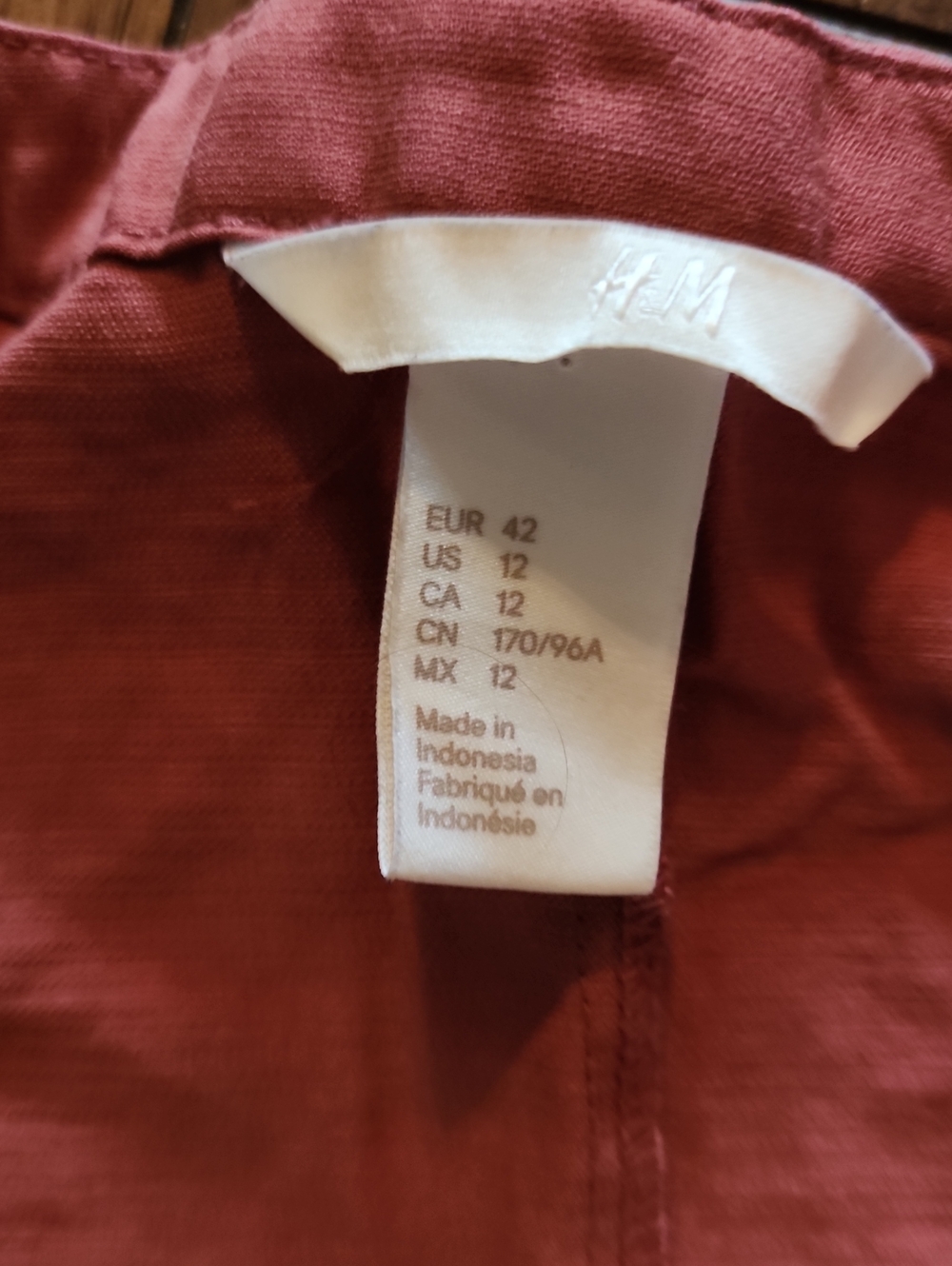 H&M Men's Brick Red Button-Down Casual Shirt